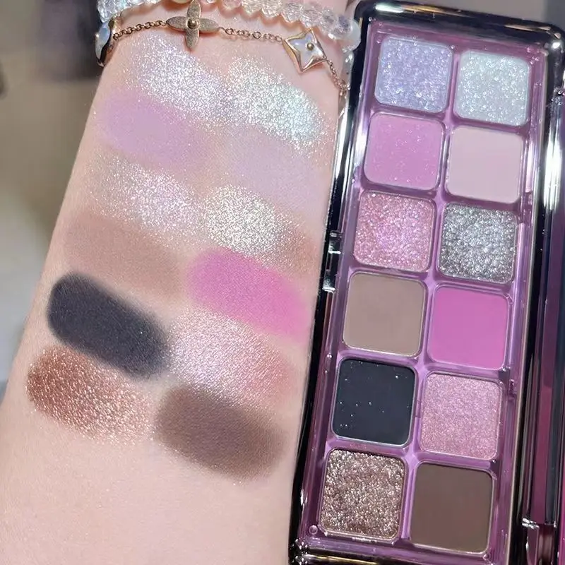 لوحة ظلال عيون مكونة من 12 لون - مراجعة Beauty Book Makeup Kit وسعره