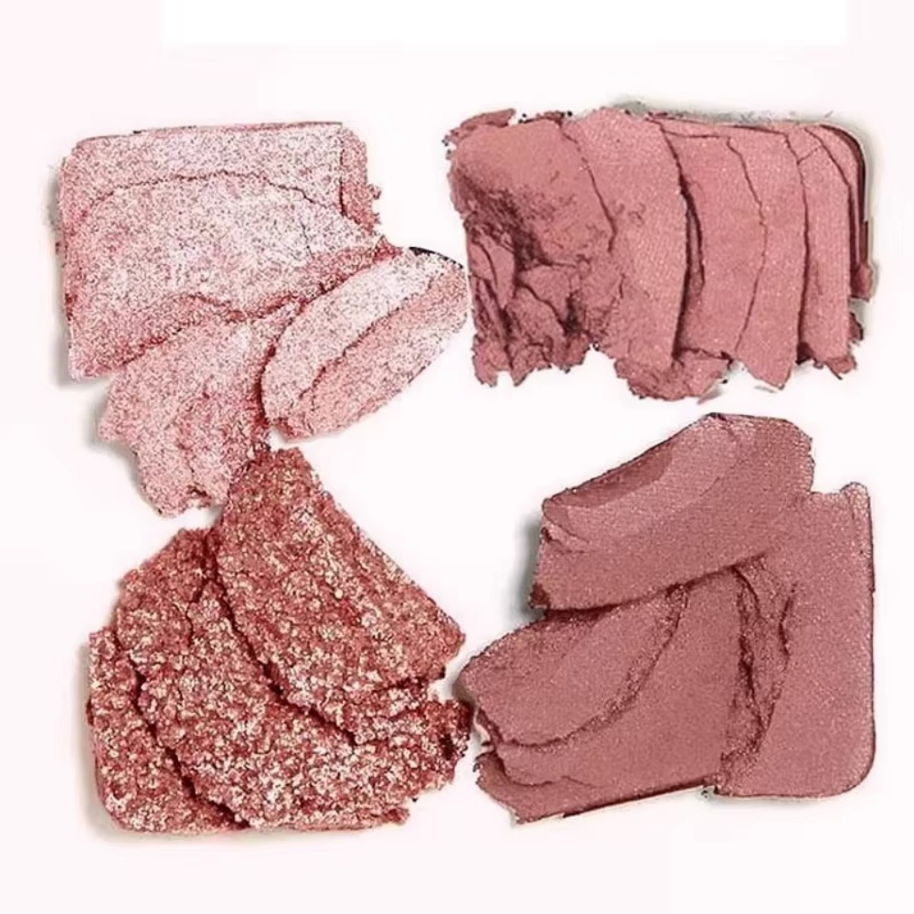 هايلايتر سائل فلورليس من شارلو - مراجعة Beauty Book Makeup Kit وسعره